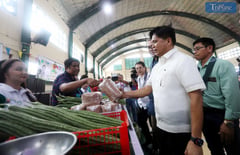 NIA ADMIN VISITS KADIWA MARKET
